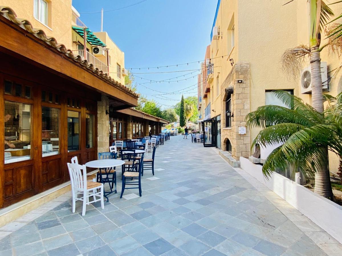 Basillica 3 Bedrooms Apartment Paphos Exterior photo